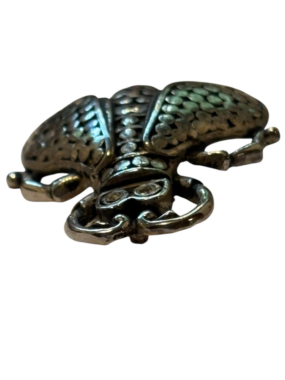 Beetle brooch - silver tone with crystal eyes - Picture 5 of 5